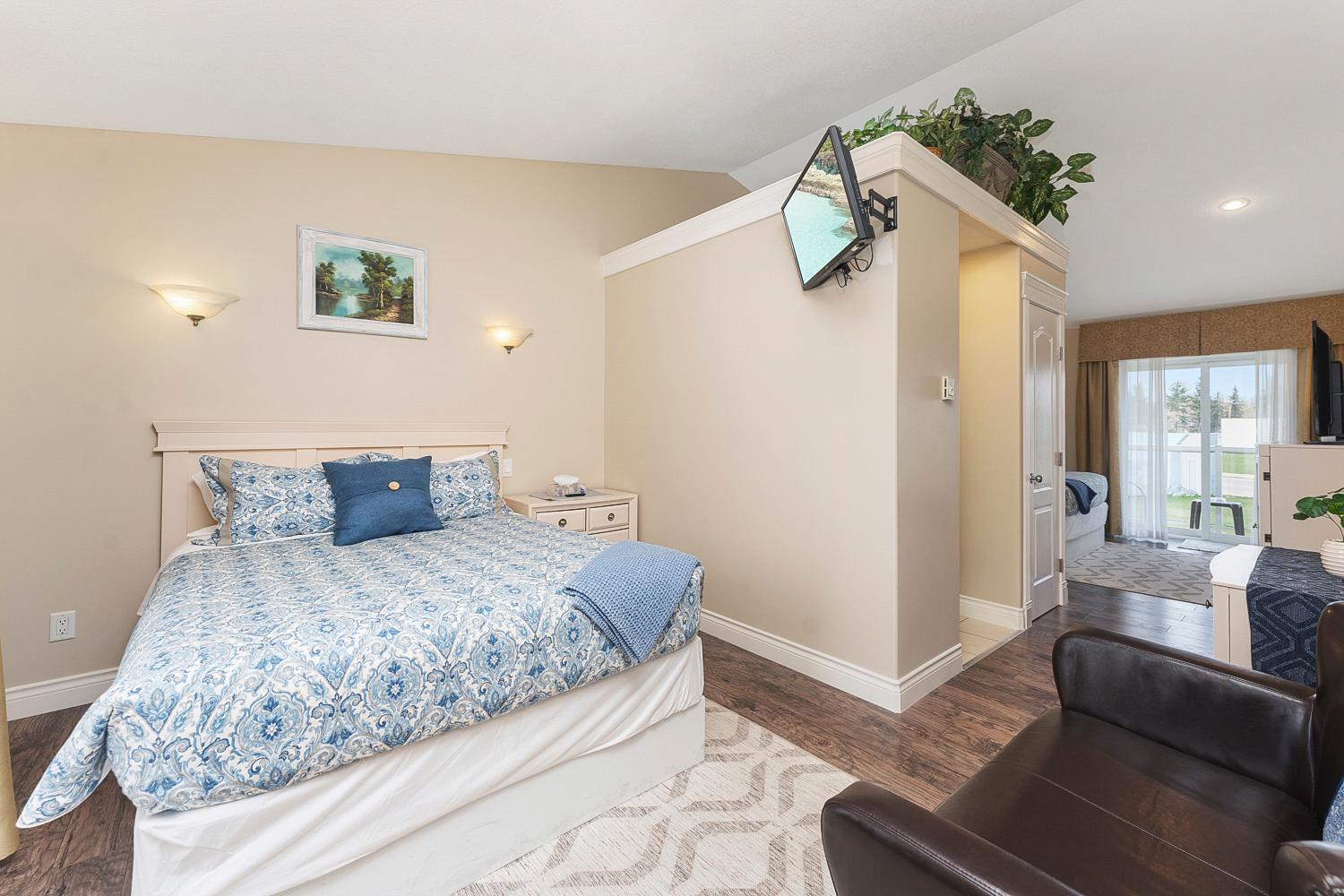 Lakeshore Inn 콜드레이크 외부 사진