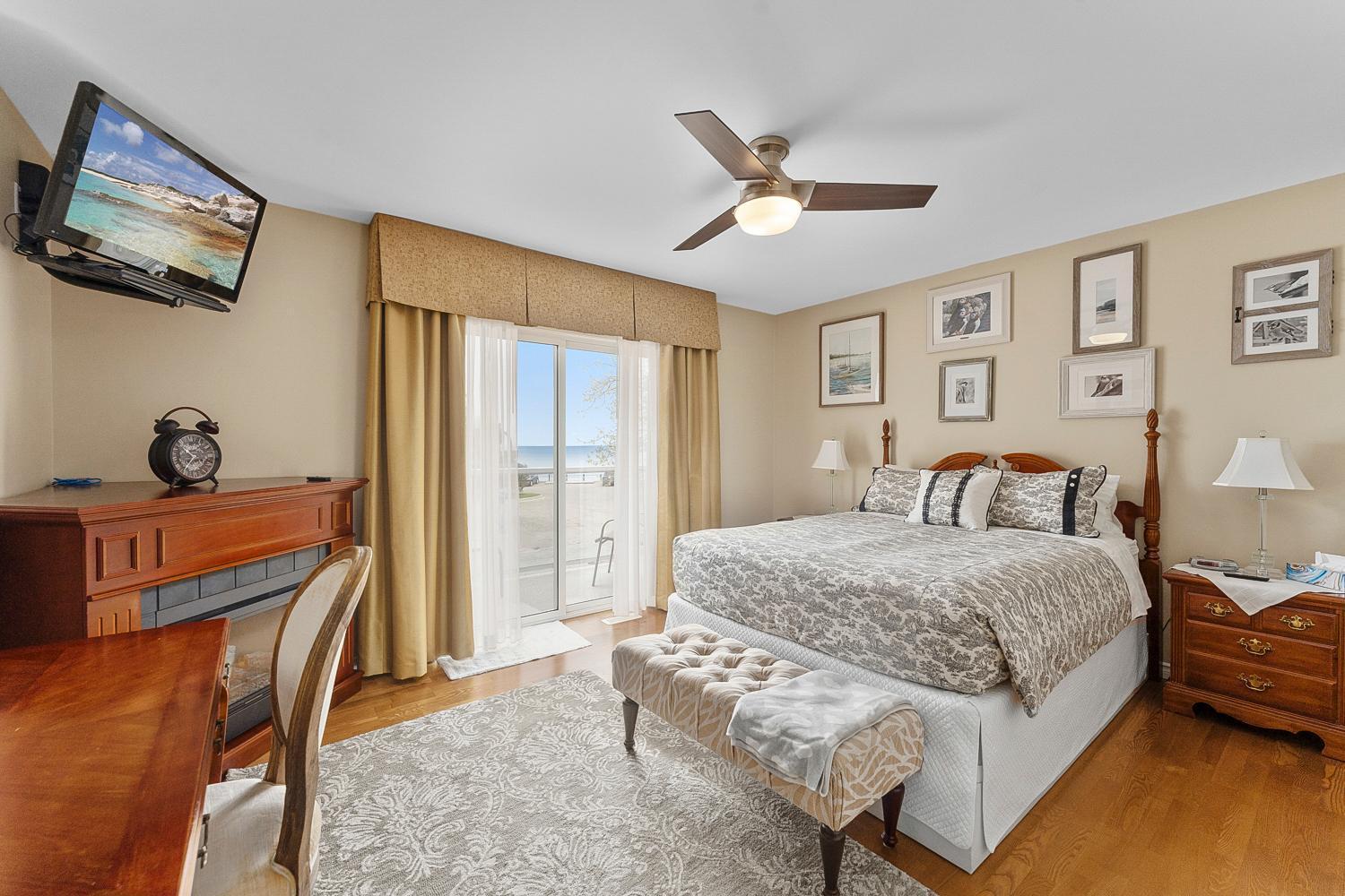 Lakeshore Inn 콜드레이크 외부 사진