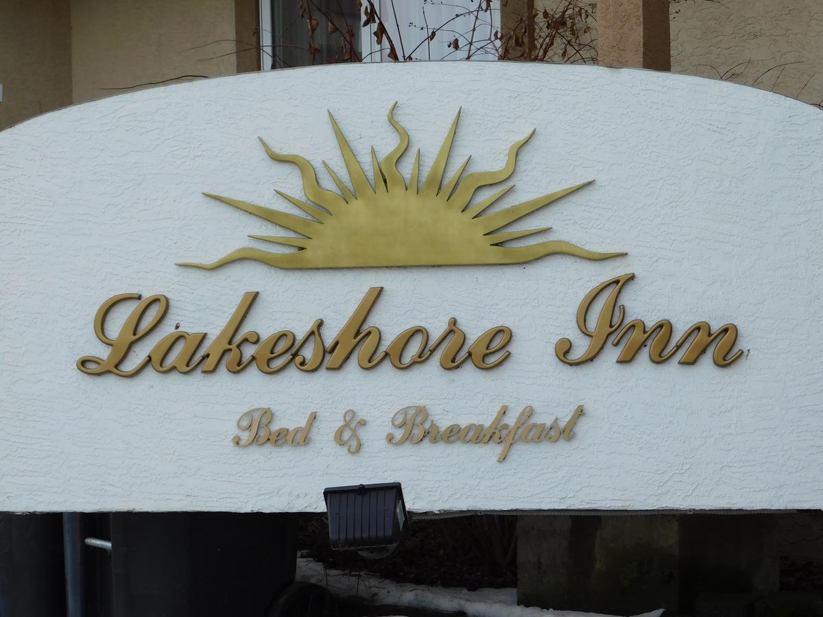 Lakeshore Inn 콜드레이크 외부 사진